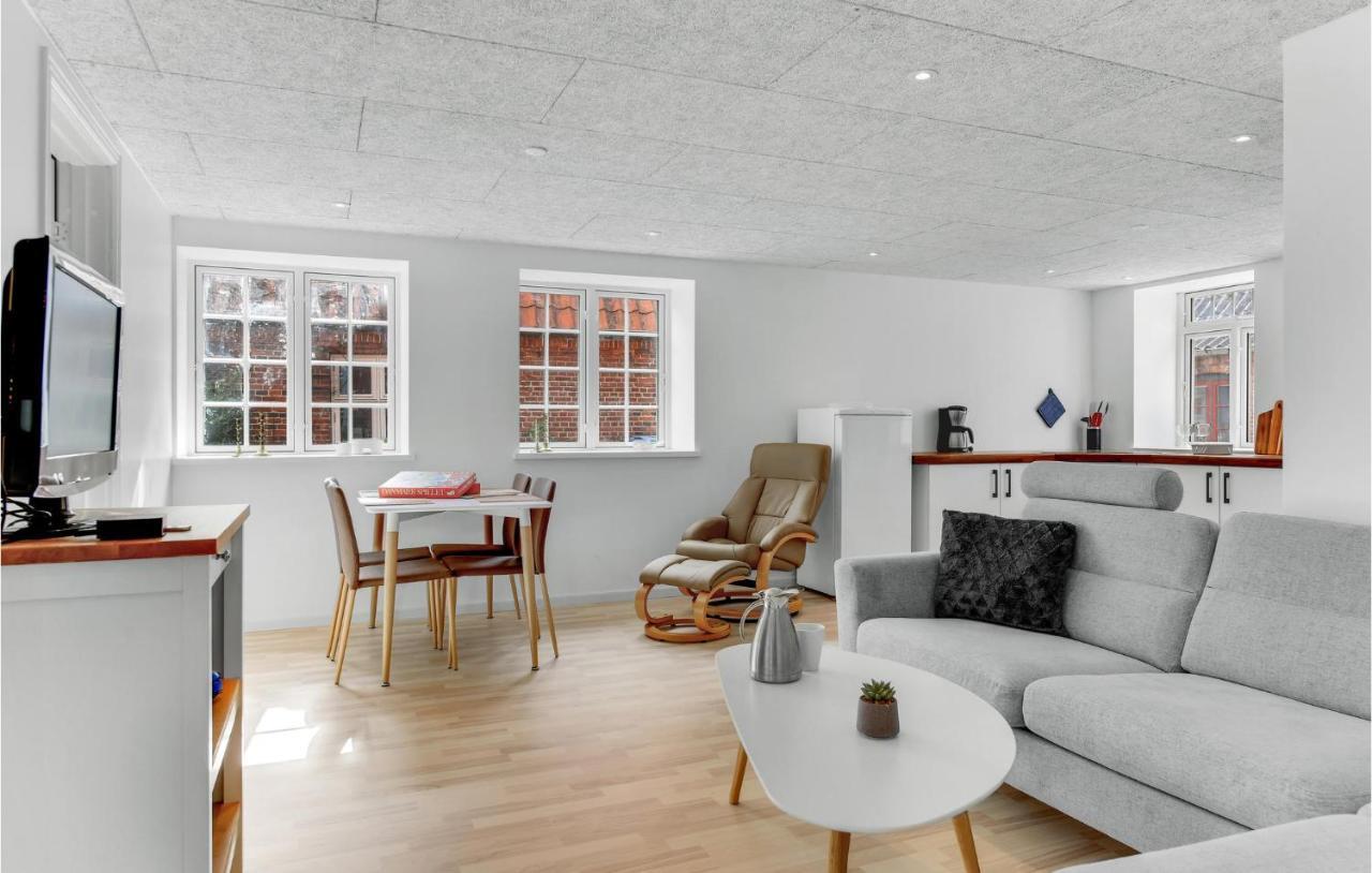 Pet Friendly Home In Hojer With Kitchen Dış mekan fotoğraf